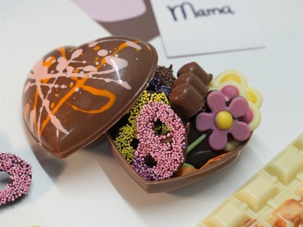 Hartjes schaaltje chocola