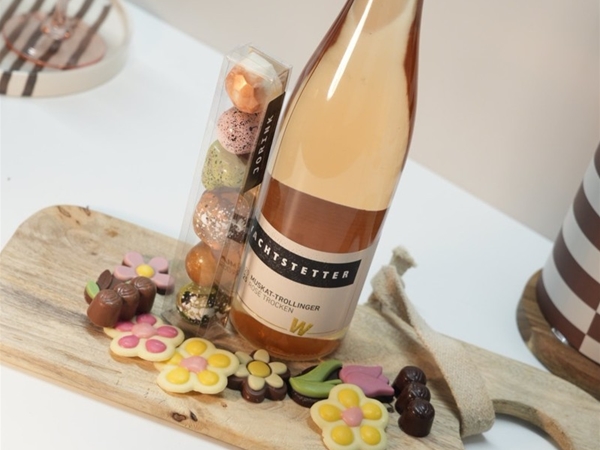 Wijn en bonbons pakket